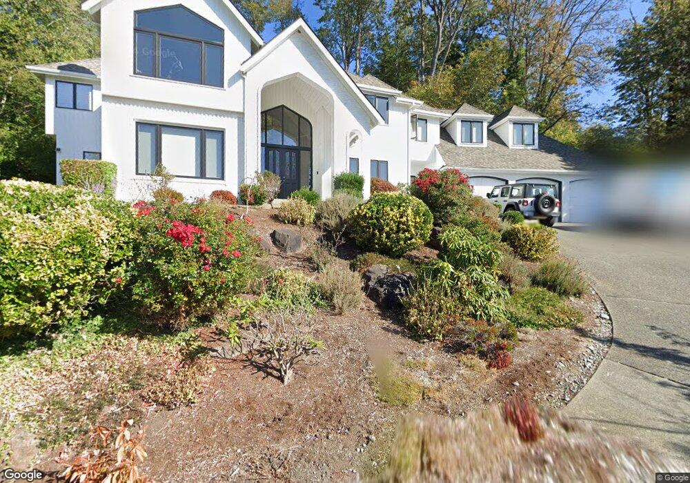 8118 W Mercer Way, Mercer Island, WA 98040 - photo 1