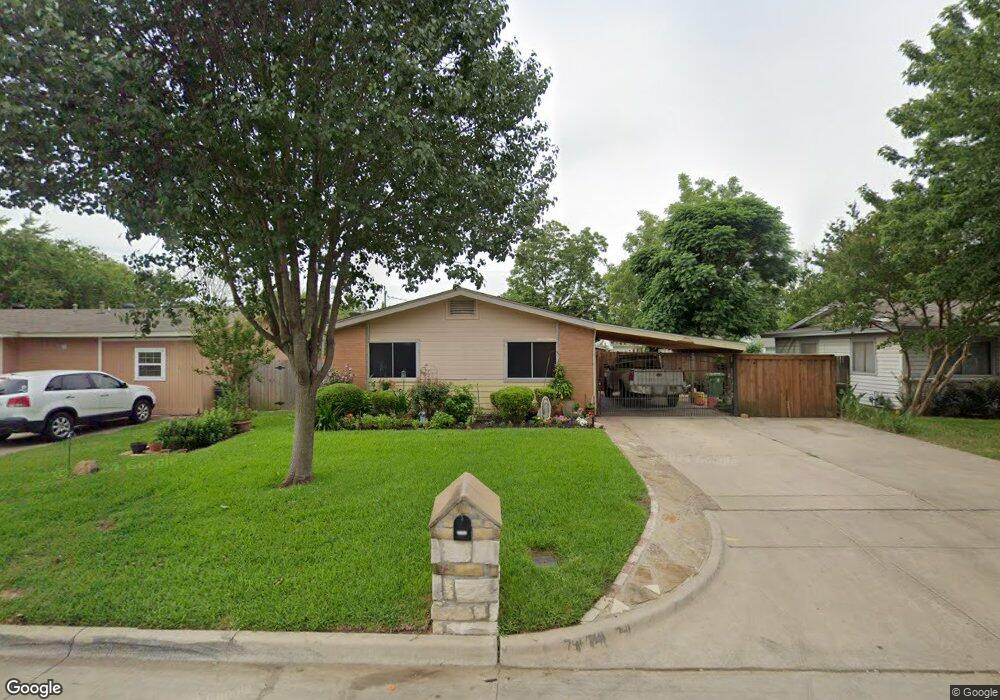 741 Thomas Ave, Hurst, TX 76053 - photo 1