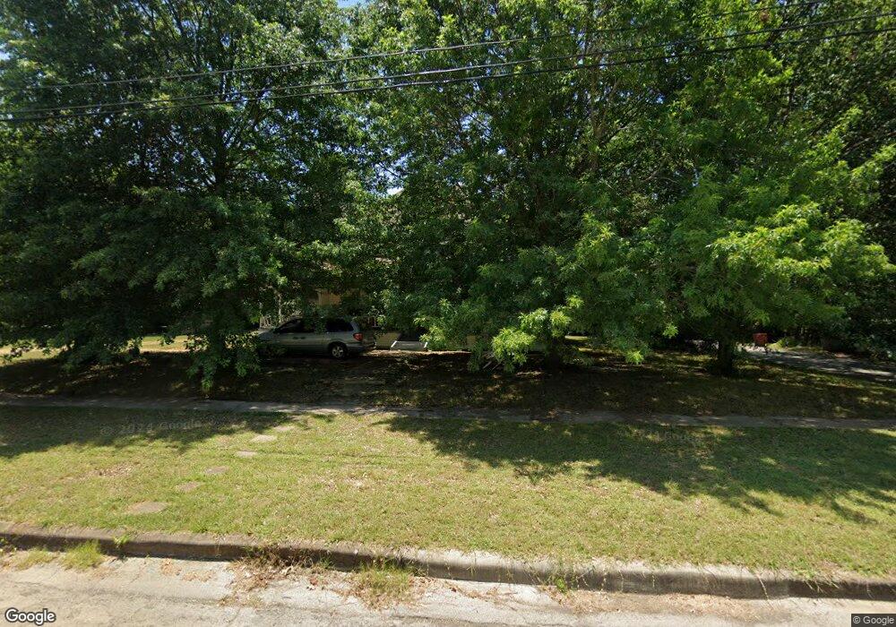 521 W 5th St, Bonham, TX 75418 - photo 1