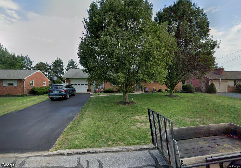 377 Town Dr, Greencastle, PA 17225 - photo 1