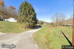 431 Lynn Oak Dr, Lavalette, WV 25535