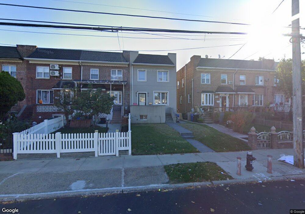 7309 164th St, Fresh Meadows, NY 11366 - photo 1