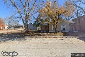 122 N 5th St, Neodesha, KS 66757