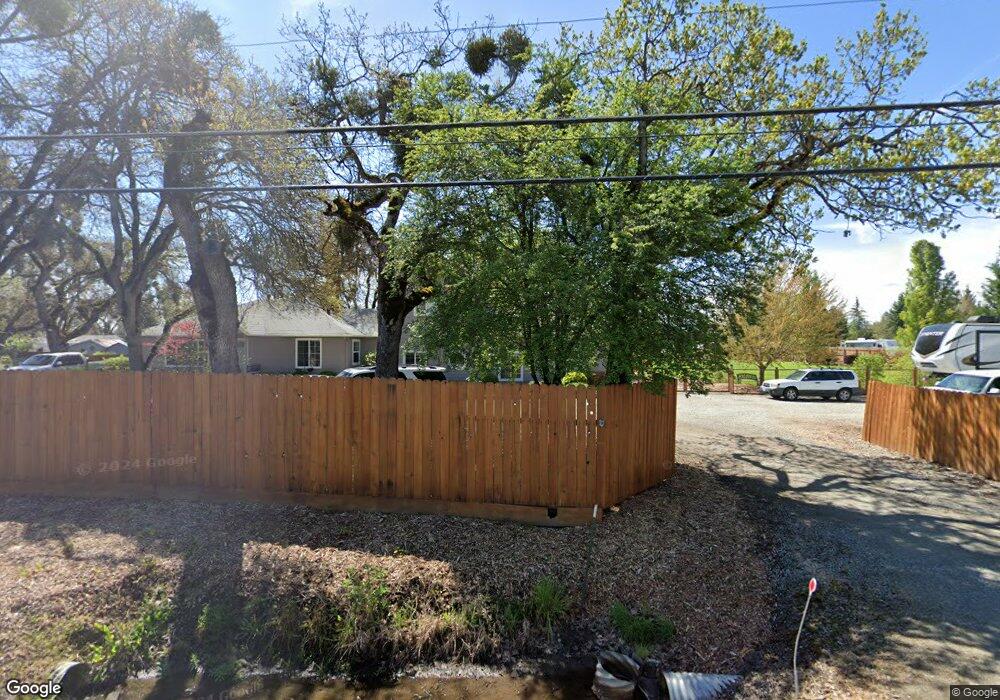 2319 Beall Ln, Central Point, OR 97502 - photo 1