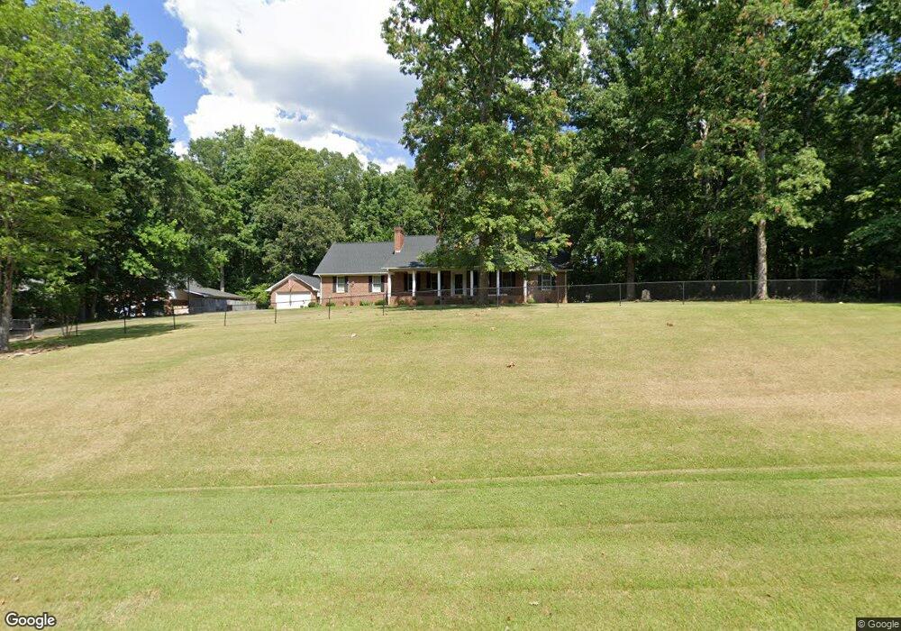 1437 Richards Cir, Asheboro, NC 27205 - photo 1