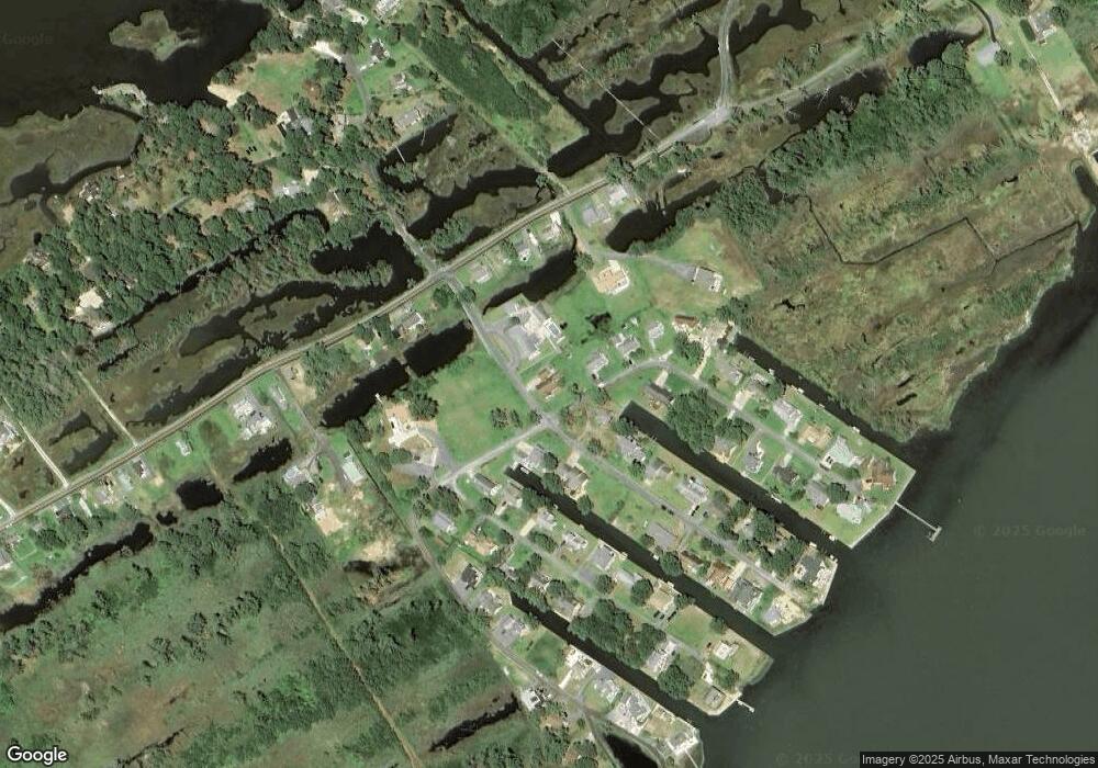 5037 Richardson St, Chincoteague Island, VA 23336 - photo 1