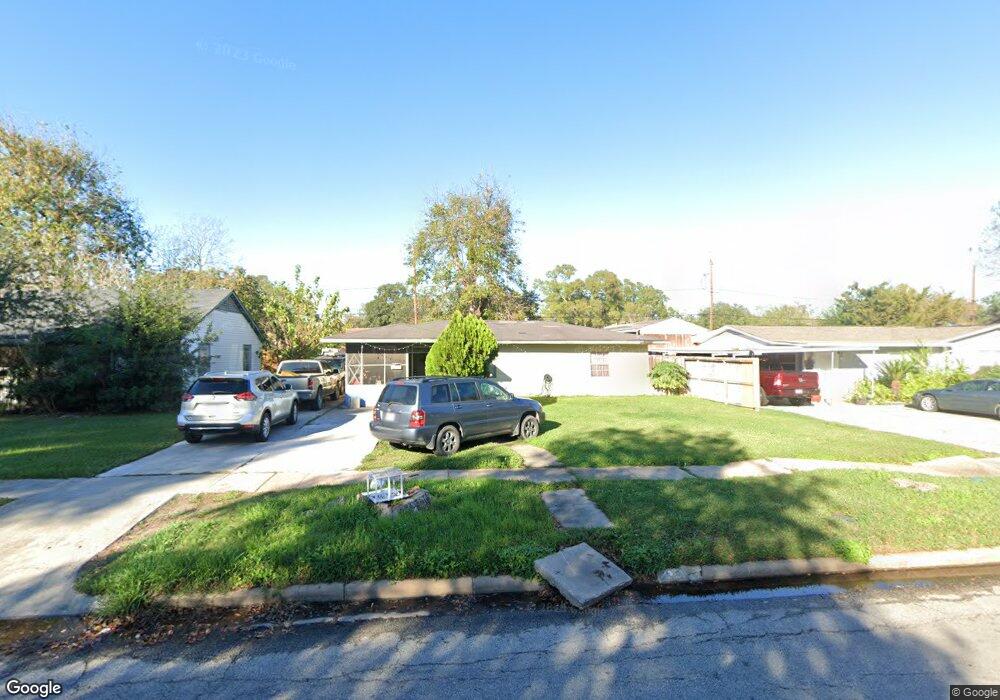 7647 Dixie Dr, Houston, TX 77087 - photo 1