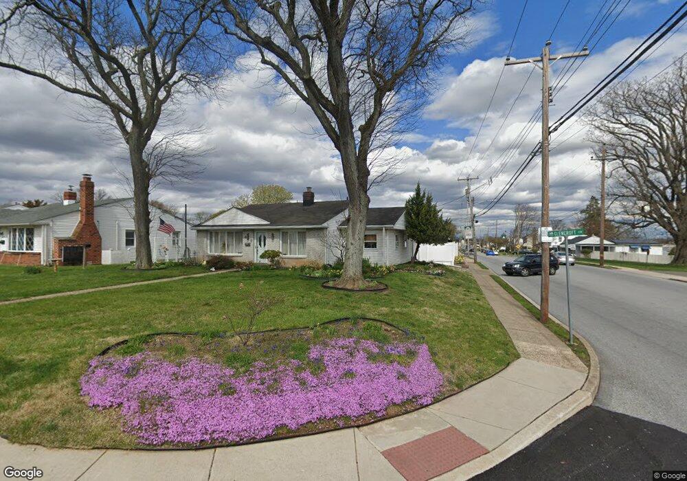 600 Glencroft Cir, Folcroft, PA 19032 - photo 1