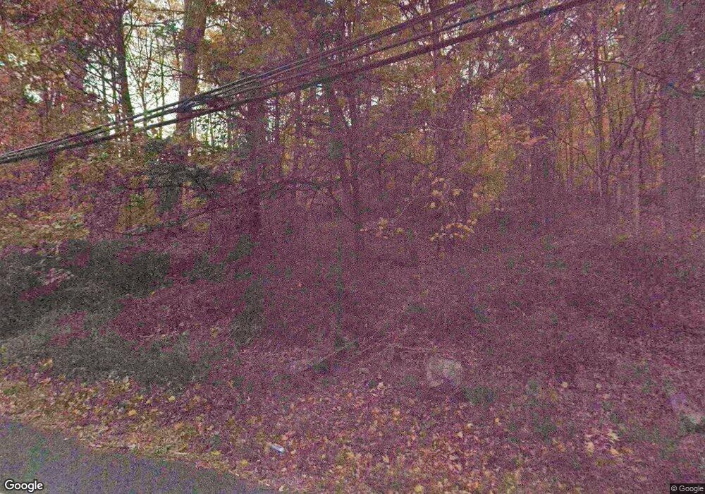 300 Haverstraw Rd, Suffern, NY 10901 - photo 1