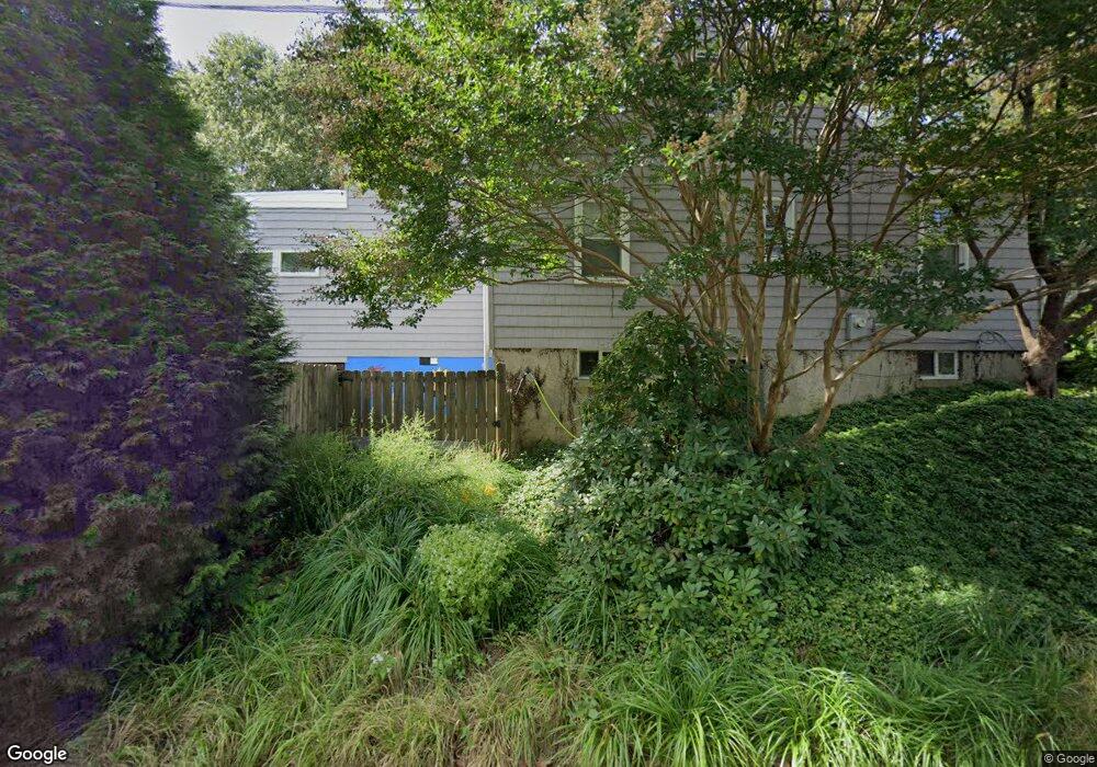 6604 Parkway Rd, Idlewylde, MD 21239 - photo 1