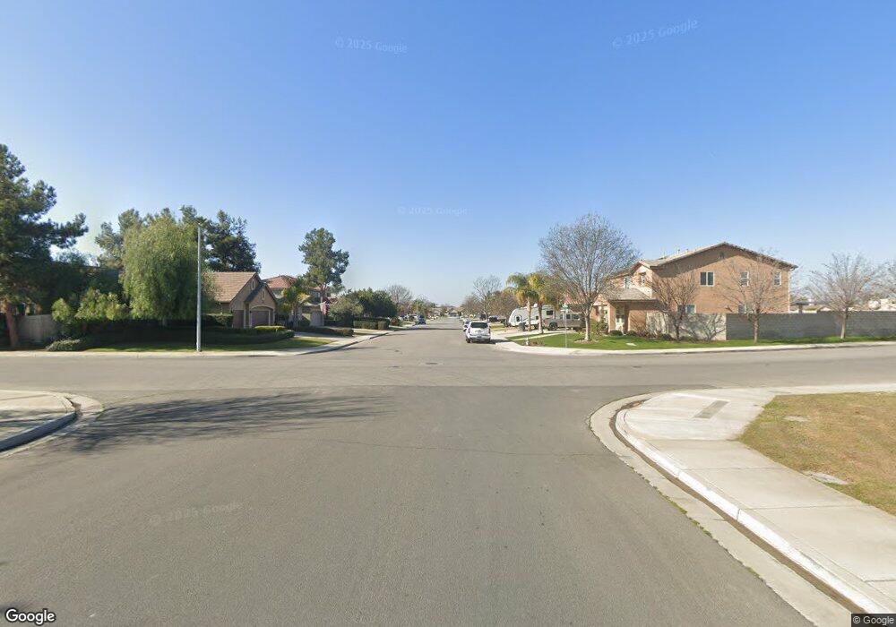 8723 Sagebrush Ave, Shafter, CA 93263 - photo 1