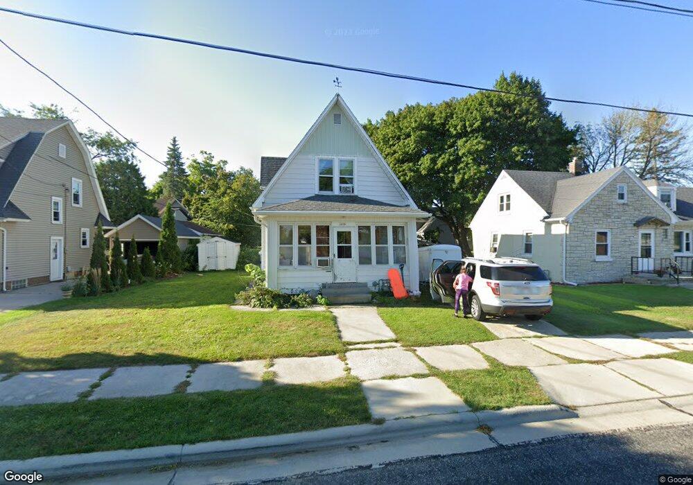 1859 New York Ave, Manitowoc, WI 54220 - photo 1