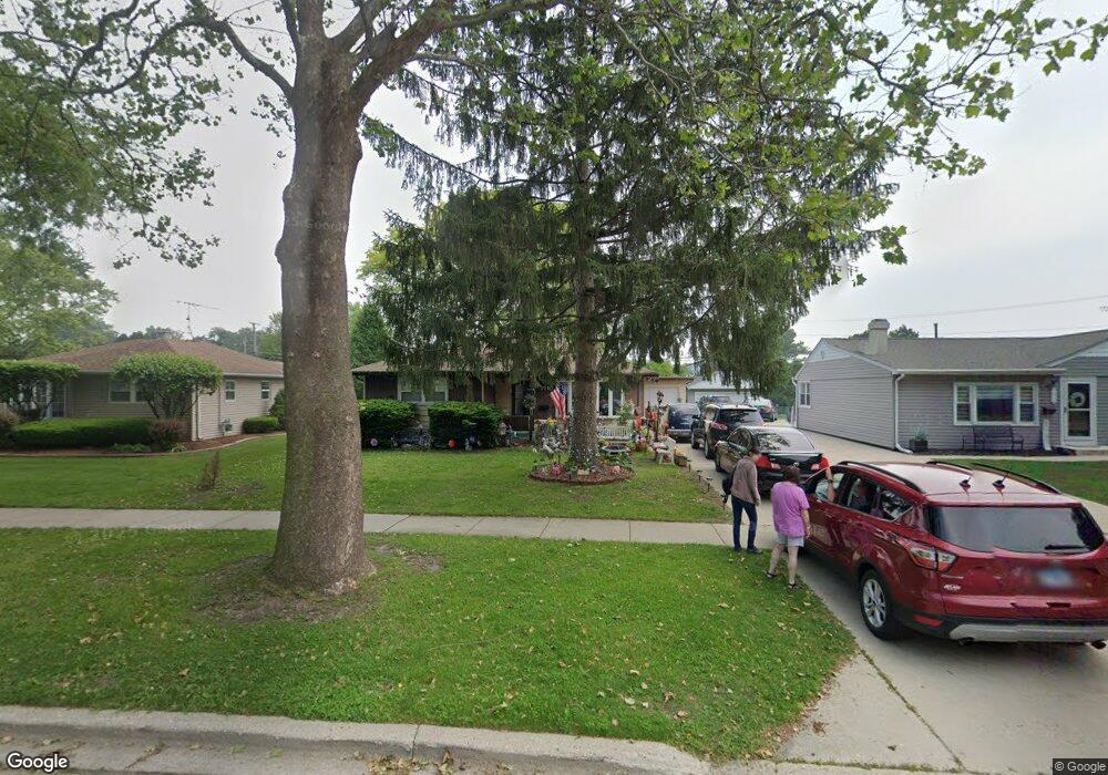 3710 Owl Dr, Rolling Meadows, IL 60008 - photo 1