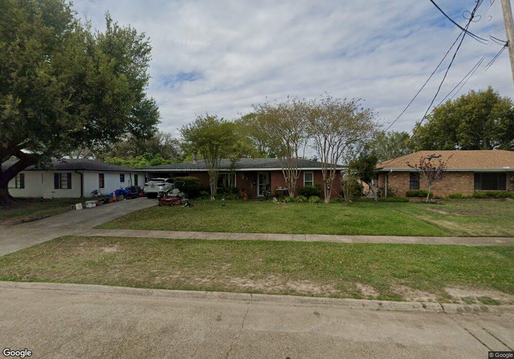 729 Royal St, Lake Charles, LA 70607 - photo 1