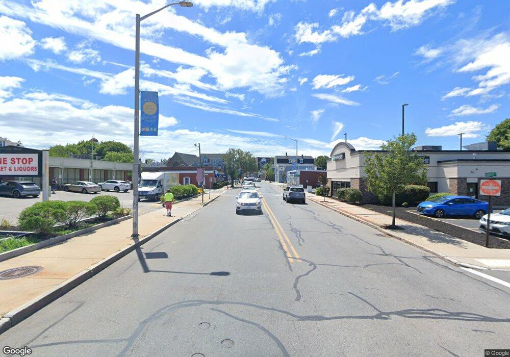 15 1-3 Roundy St, Beverly, MA 01915 - photo 1