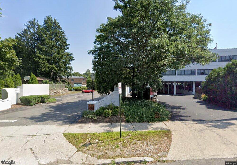 20 Hulls Hwy, Southport, CT 06890 - photo 1