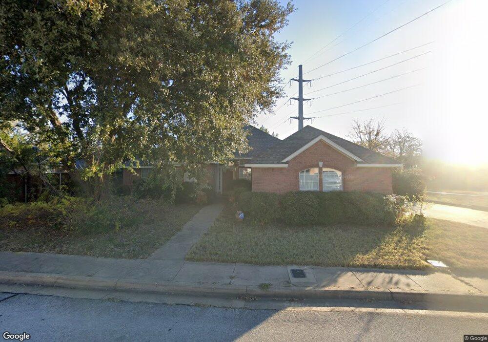 2916 Karen Dr, Bedford, TX 76021 - photo 1