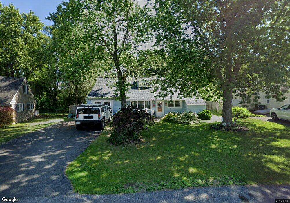 19 Knob Hill Rd, Albany, NY 12211 - photo 1