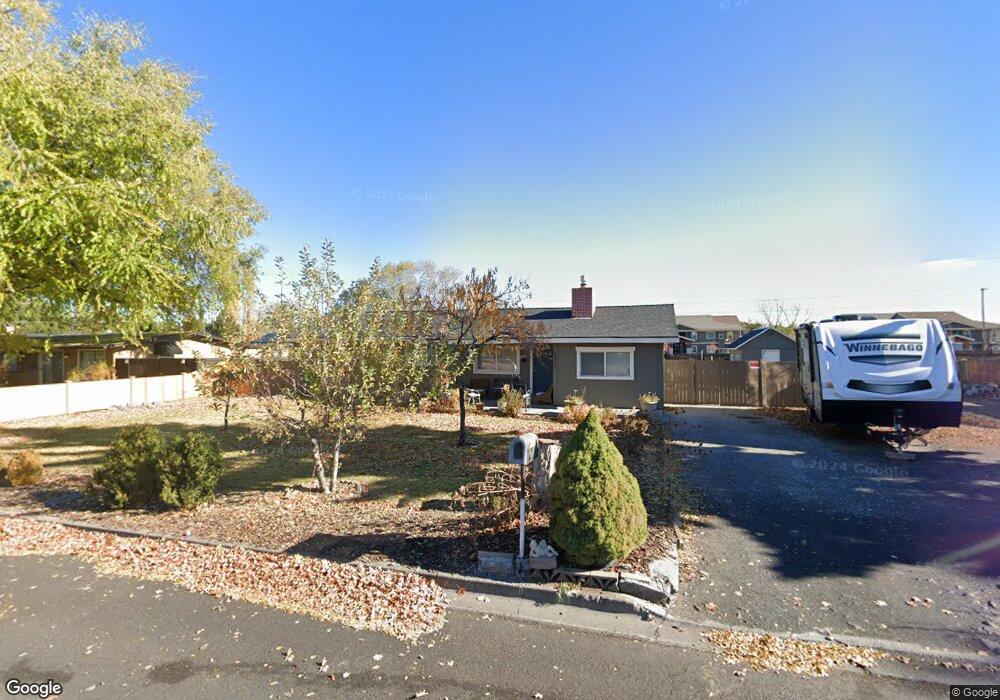 1532 SW 16th St, Redmond, OR 97756 - photo 1