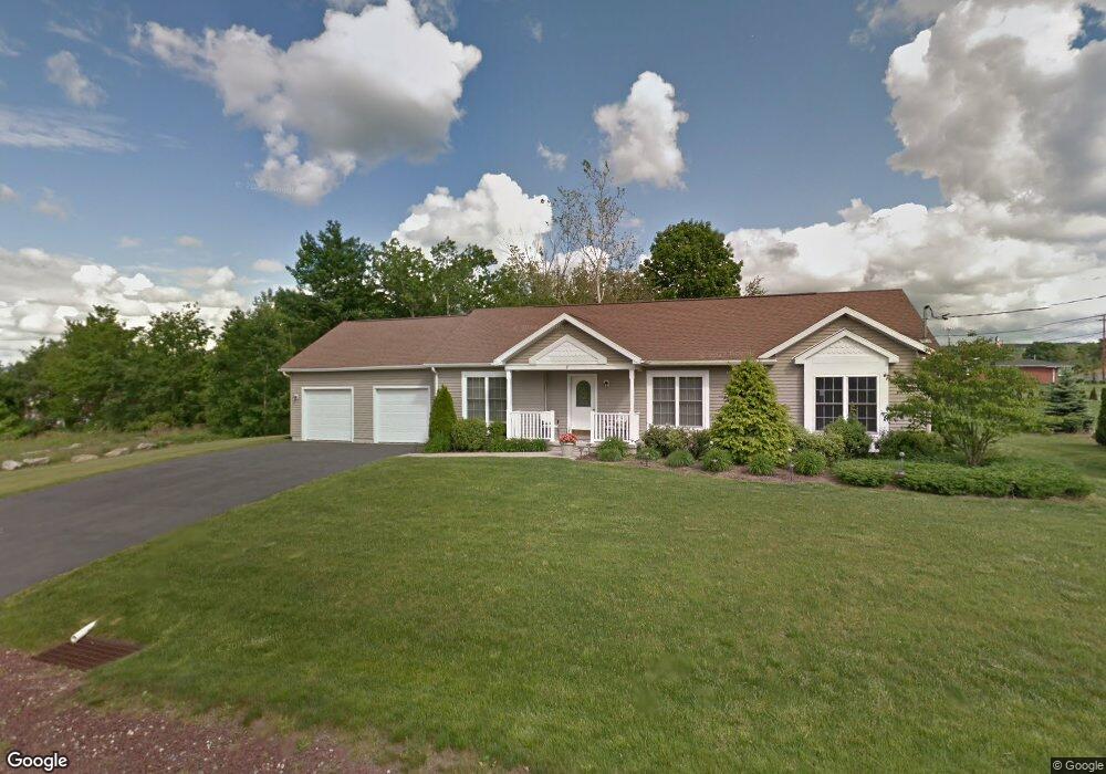 3 Curtain St, Pittston, PA 18640 - photo 1