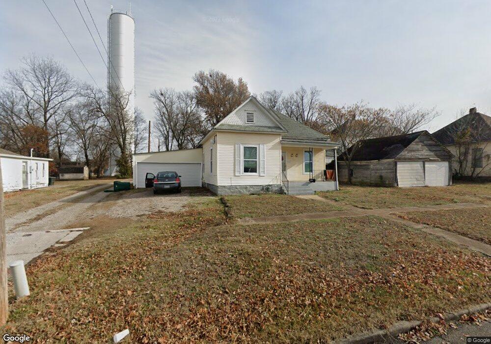 609 N Central Ave, Parsons, KS 67357 - photo 1