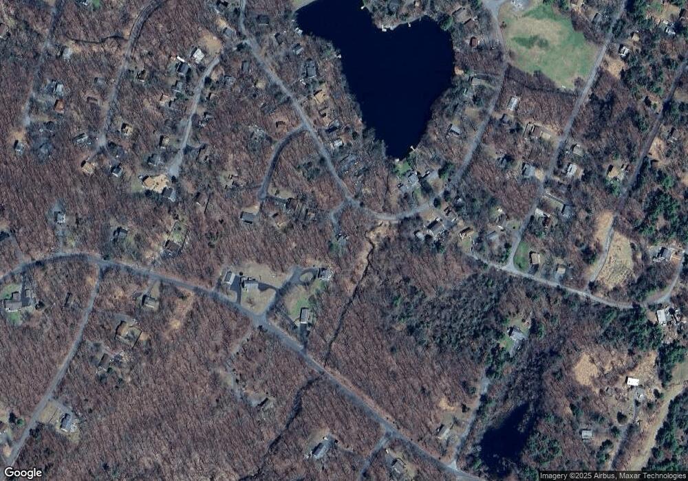 102 Cougar Ct, Dingmans Ferry, PA 18328 - photo 1