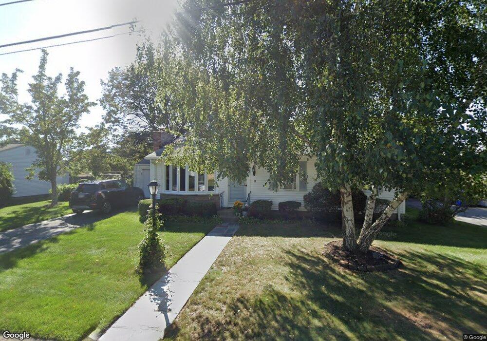 18 Griffith Dr, Riverside, RI 02915 - photo 1