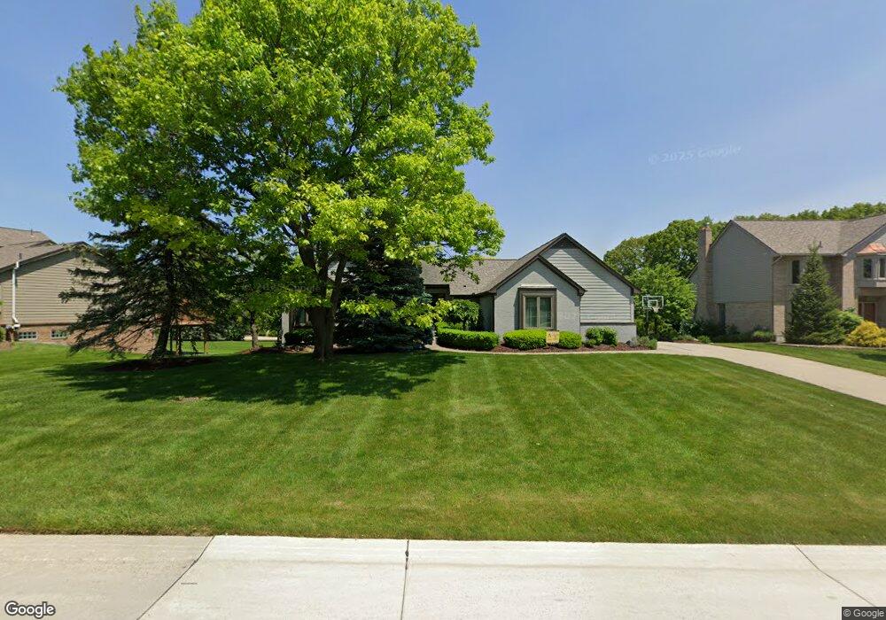 1172 Cobridge Dr unit Bldg-Unit, Rochester Hills, MI 48306 - photo 1