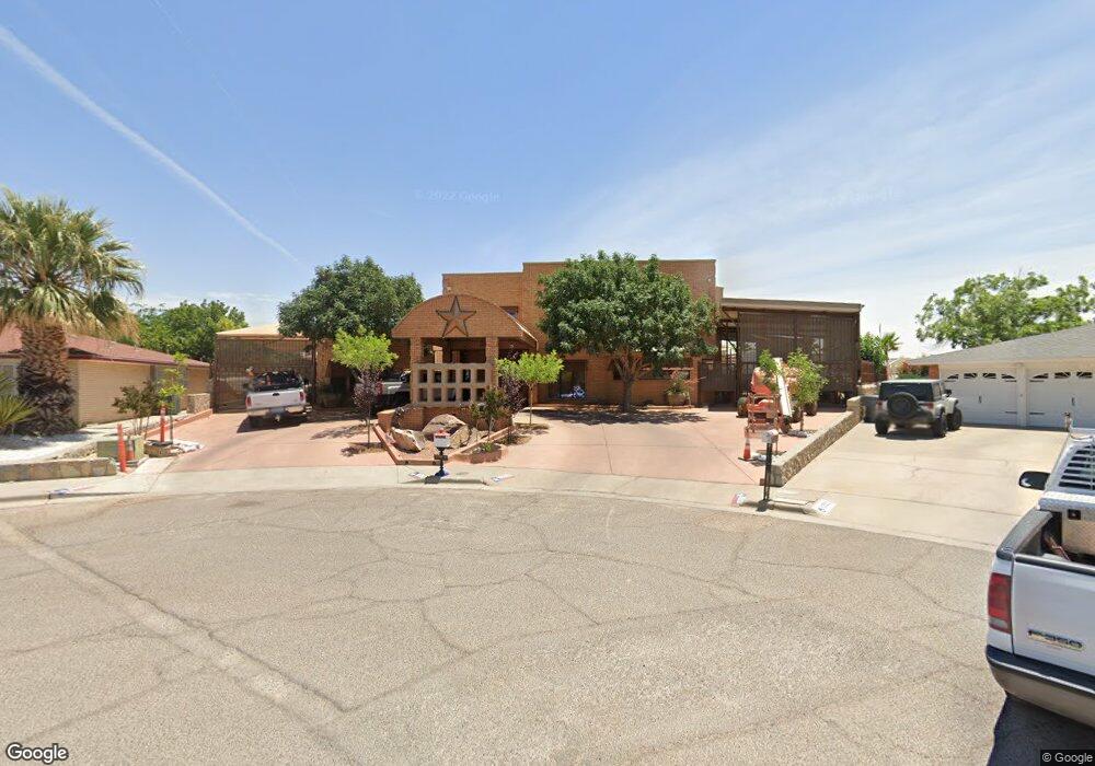 10524 Tomwood Ave, El Paso, TX 79925 - photo 1