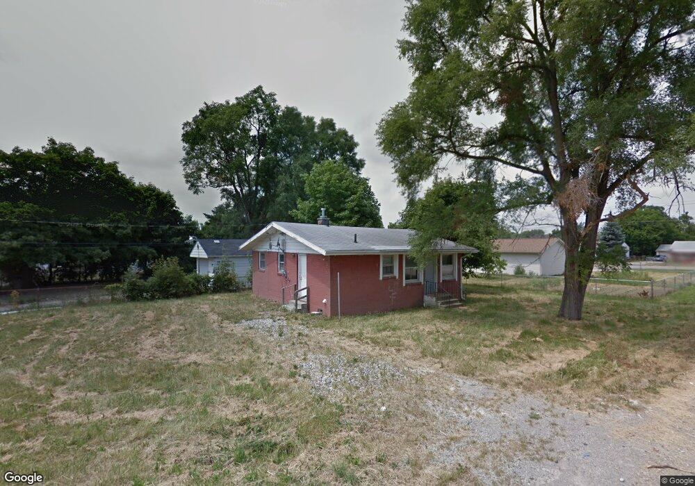 1200 W Kurtz Ave, Flint, MI 48505 - photo 1