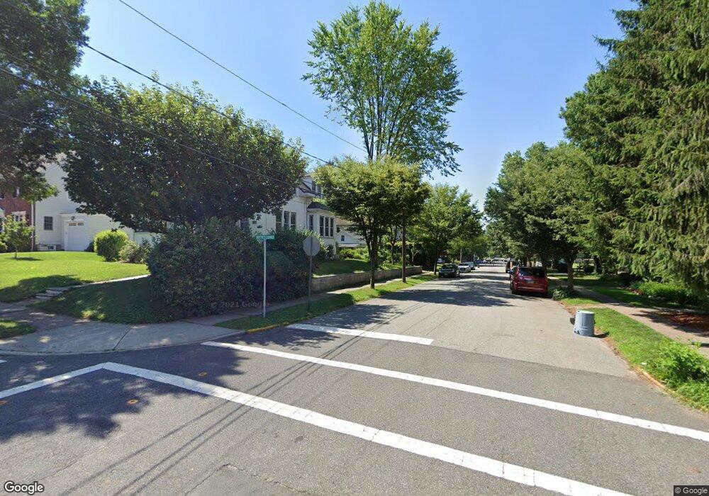 738 Bogert Rd, River Edge, NJ 07661 - photo 1