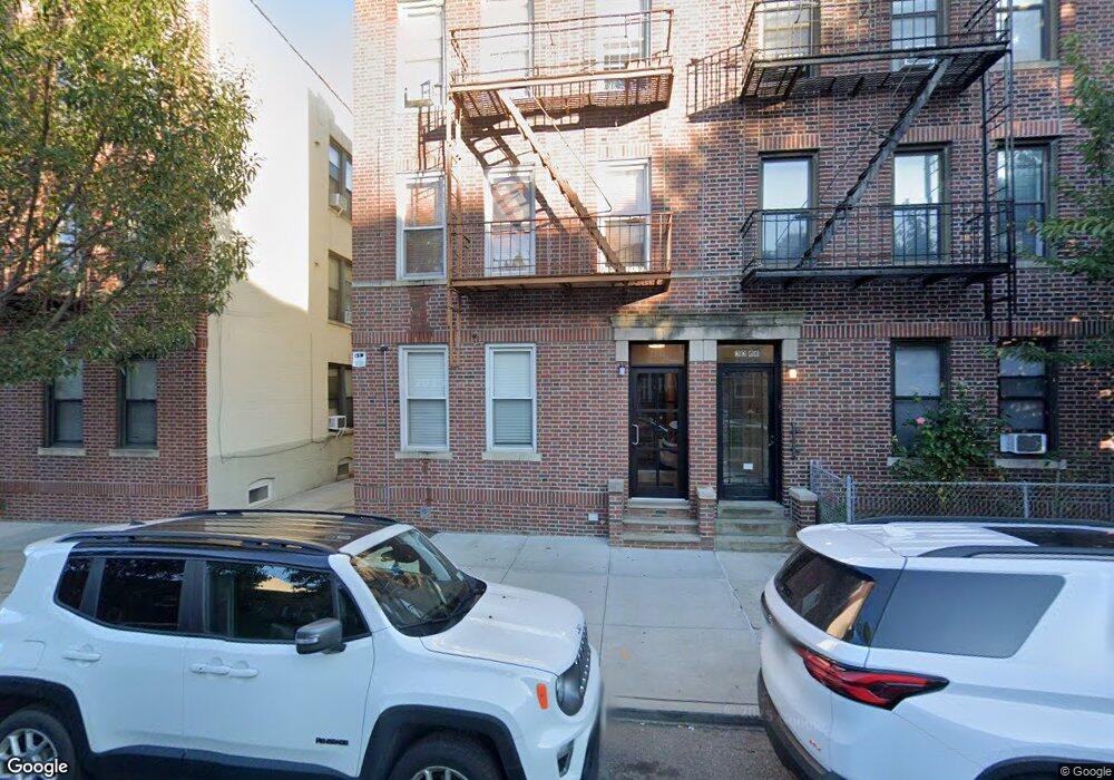 3068 37th St unit 3F, Astoria, NY 11103 - photo 1
