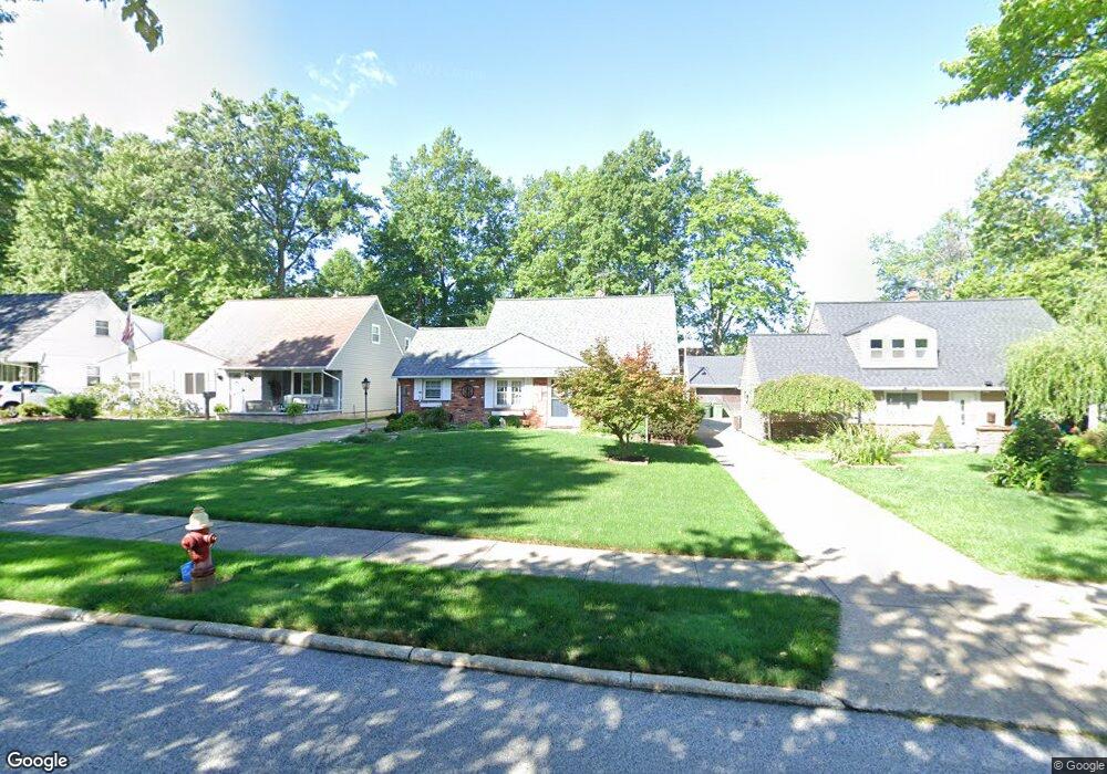 25534 Chatworth Dr, Euclid, OH 44117 - photo 1