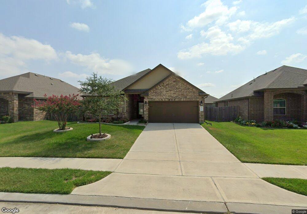 2721 S Galveston Ave, Pearland, TX 77581 - photo 1