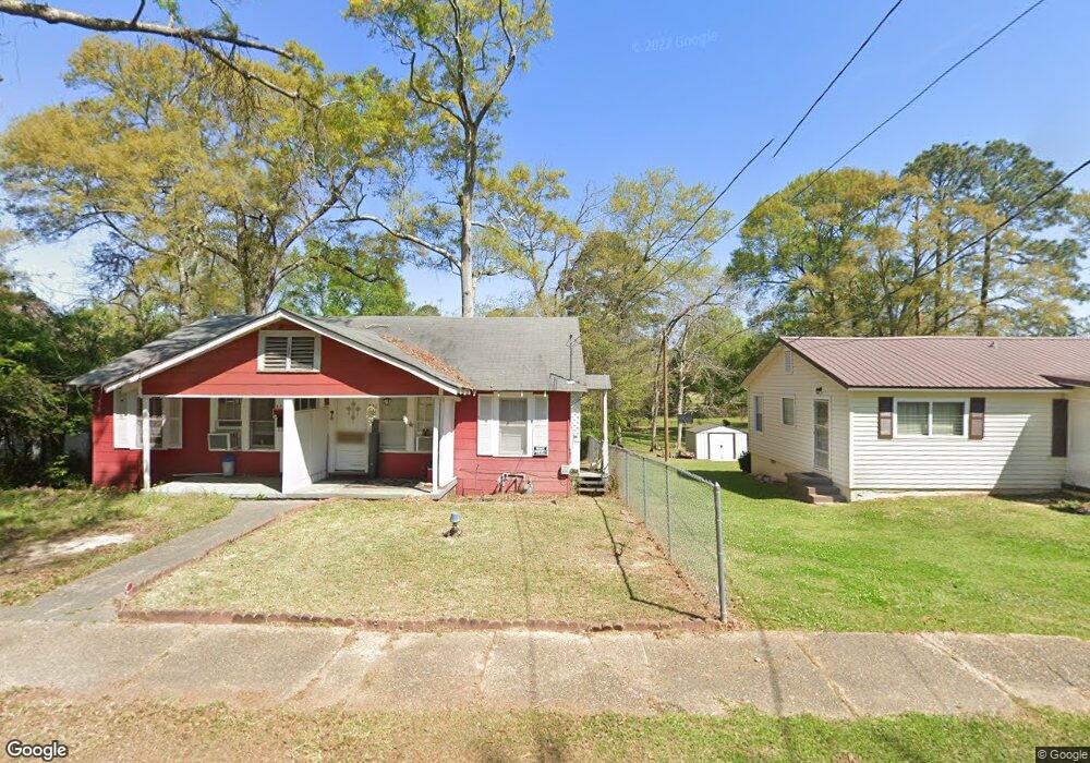 820 Wheelock St, McComb, MS 39648 - photo 1