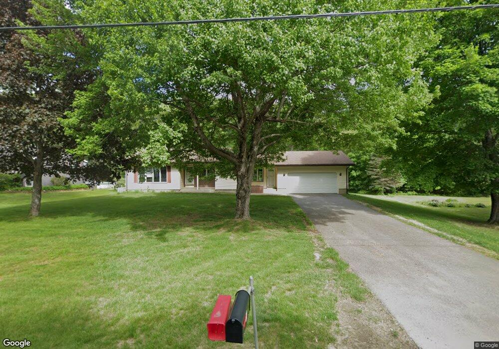 41 Woodridge Dr, Manchester, ME 04351 - photo 1