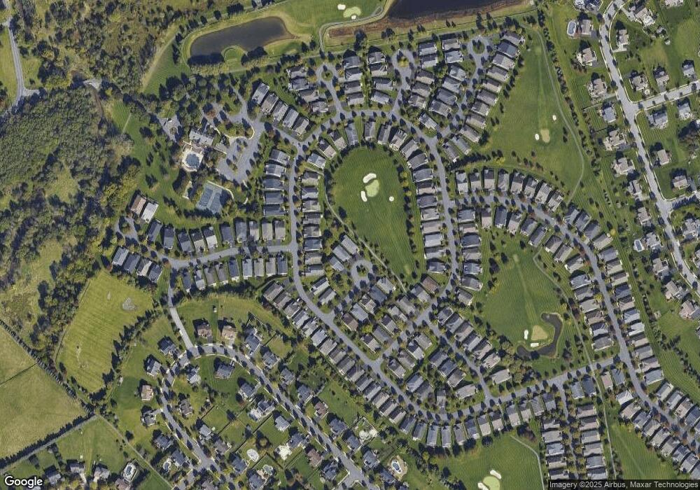 6959 Crown Ct, Macungie, PA 18062 - photo 1