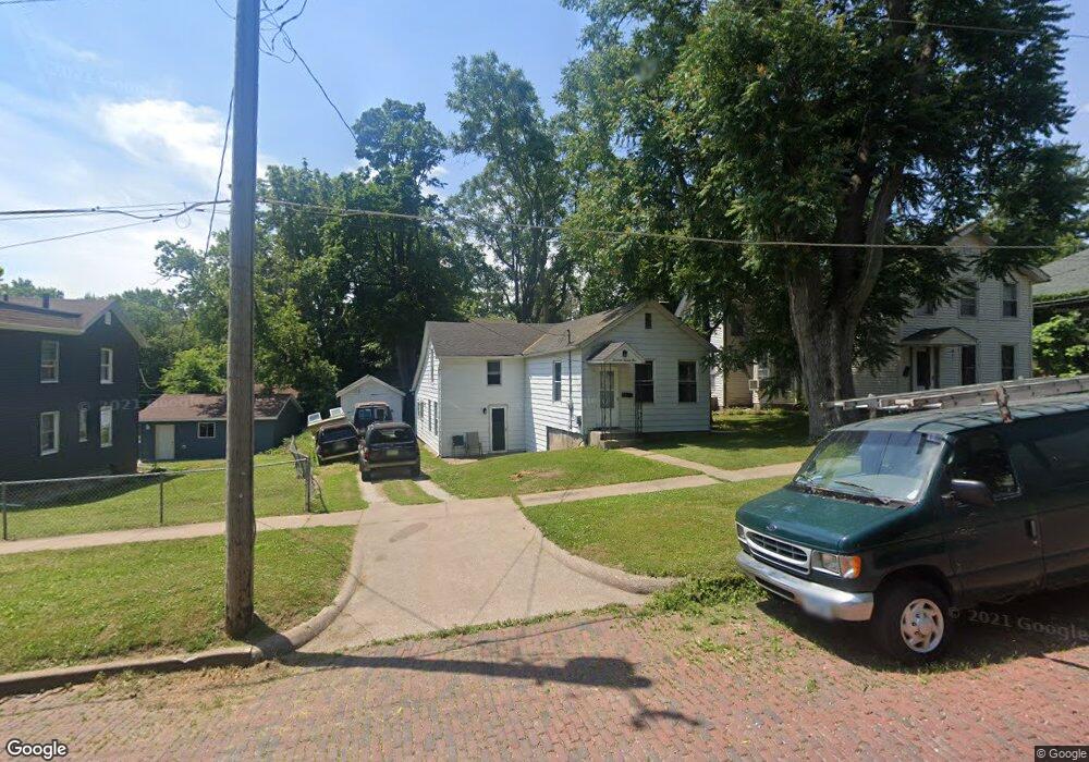 1325 E 9th St, Davenport, IA 52803 - photo 1