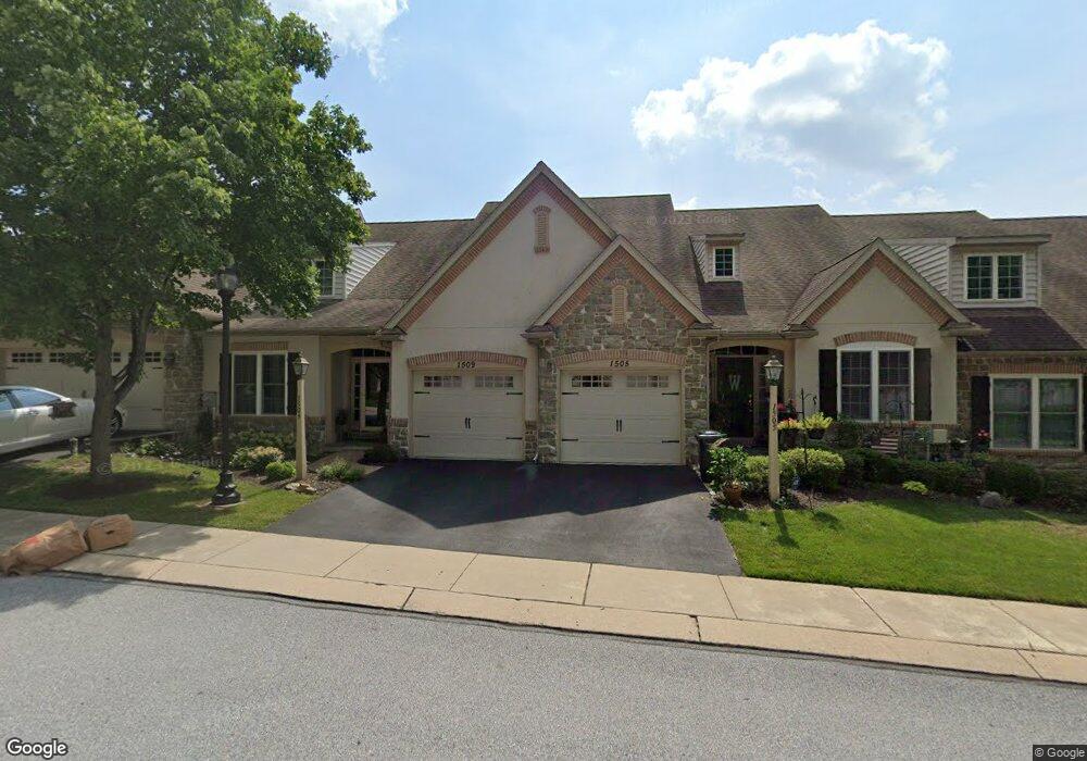 1505 N Red Maple Way unit 14, Downingtown, PA 19335 - photo 1