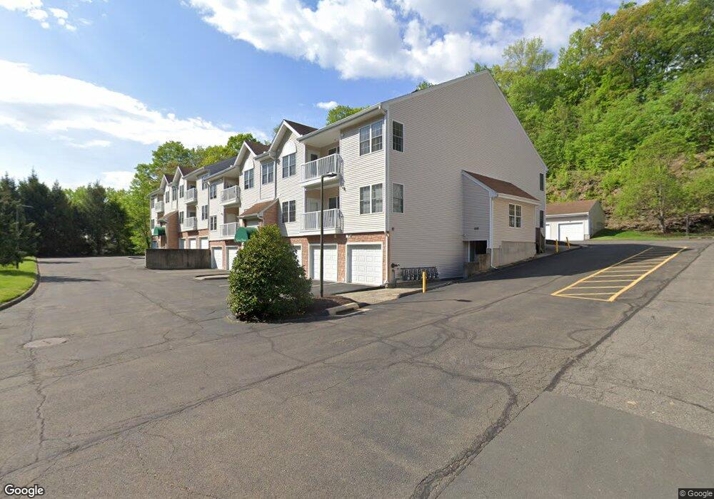 1227 Arganese Place unit 21227, Trumbull, CT 06611 - photo 1