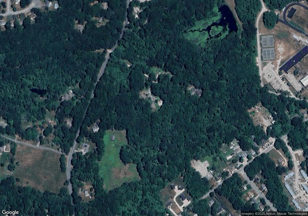 1067 South Rd, Wakefield, RI 02879 - photo 1