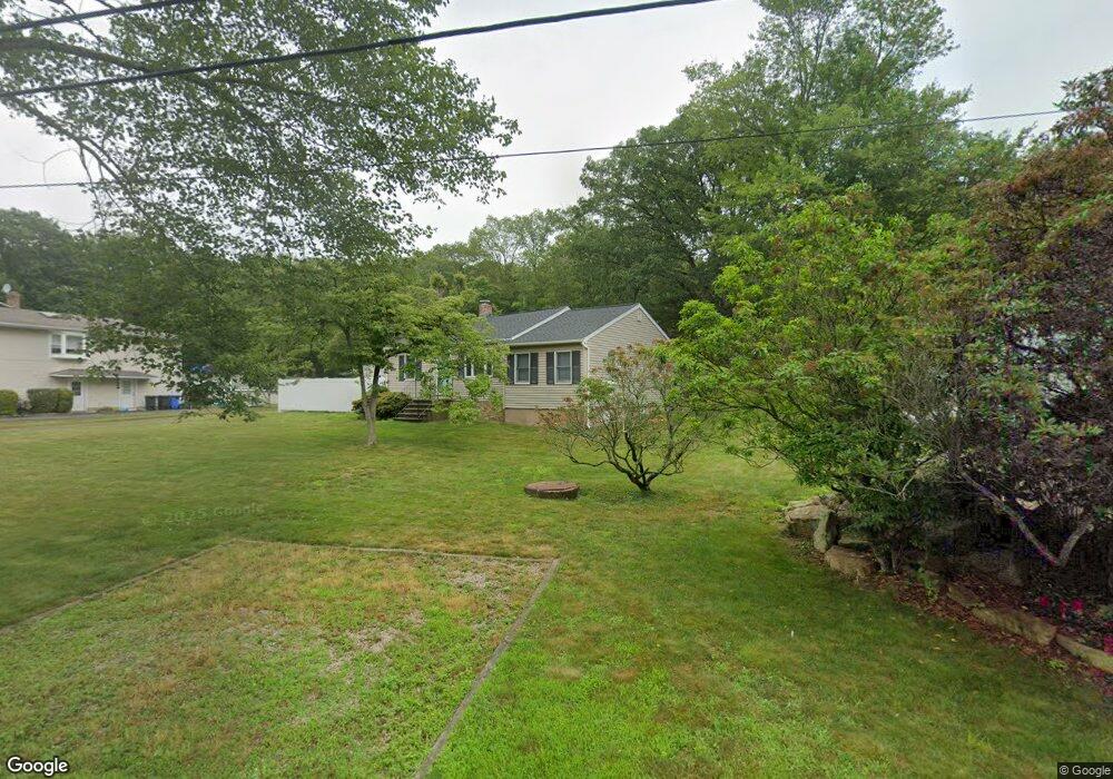 61 Wheaton Rd, East Haven, CT 06512 - photo 1