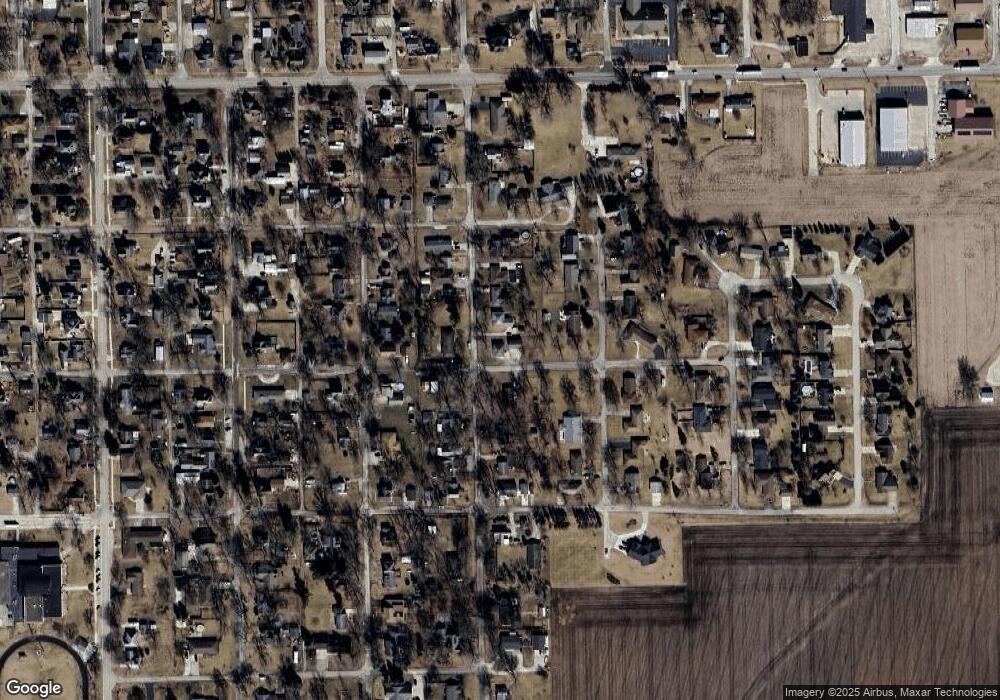 525 Grant St, Chenoa, IL 61726 - photo 1