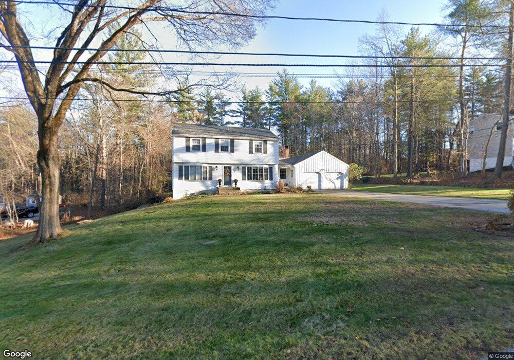 10 Pinewood Dr, Stratham, NH 03885 - photo 1