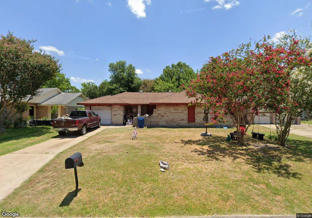 8814 Charney Ln, Houston, TX 77088 - photo 1