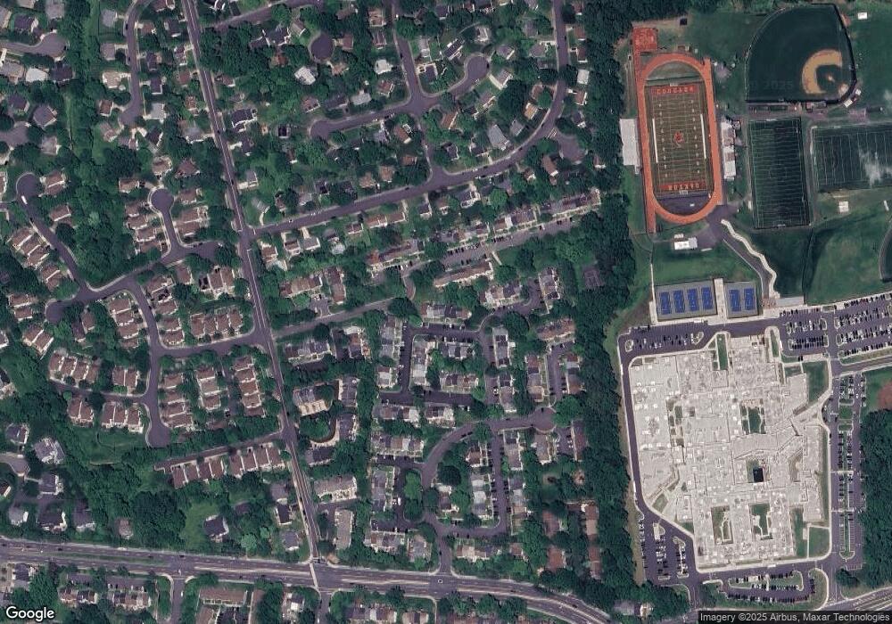 9957 Longford Ct, Vienna, VA 22181 - photo 1