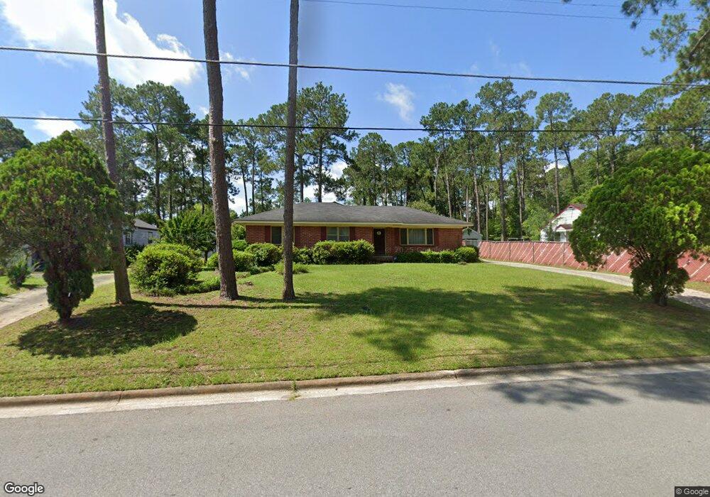 1112 W Waddell Ave, Albany, GA 31707 - photo 1