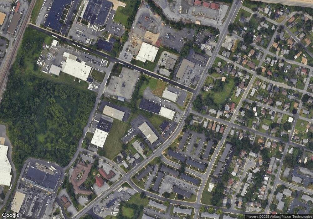 2811 W Emaus Ave, Allentown, PA 18103 - photo 1