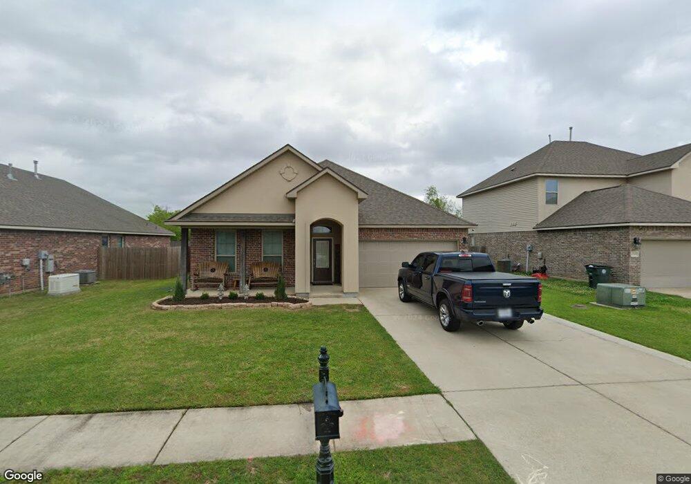 2217 N Lake Michele Cir, Lake Charles, LA 70607 - photo 1