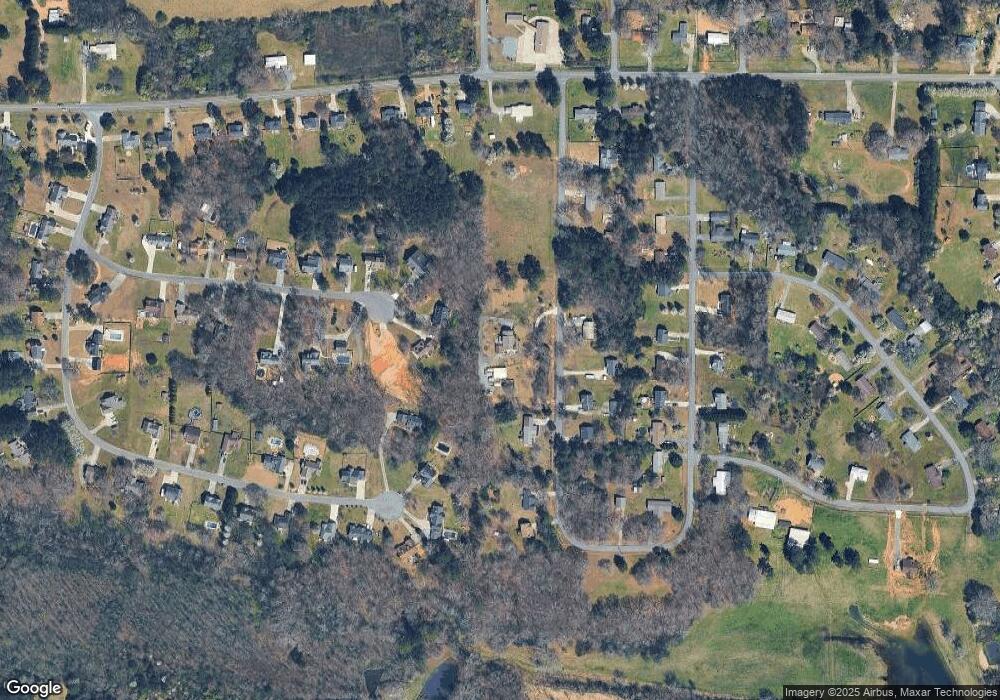 183 Pathfinder Cir SE, Calhoun, GA 30701 - photo 1